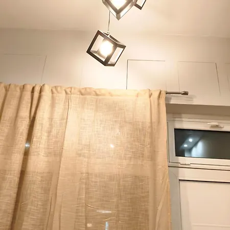 Center Metro Lux Center *