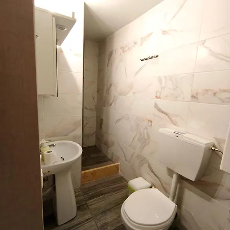 Center Metro Analipsi Lux Center Apartmán *